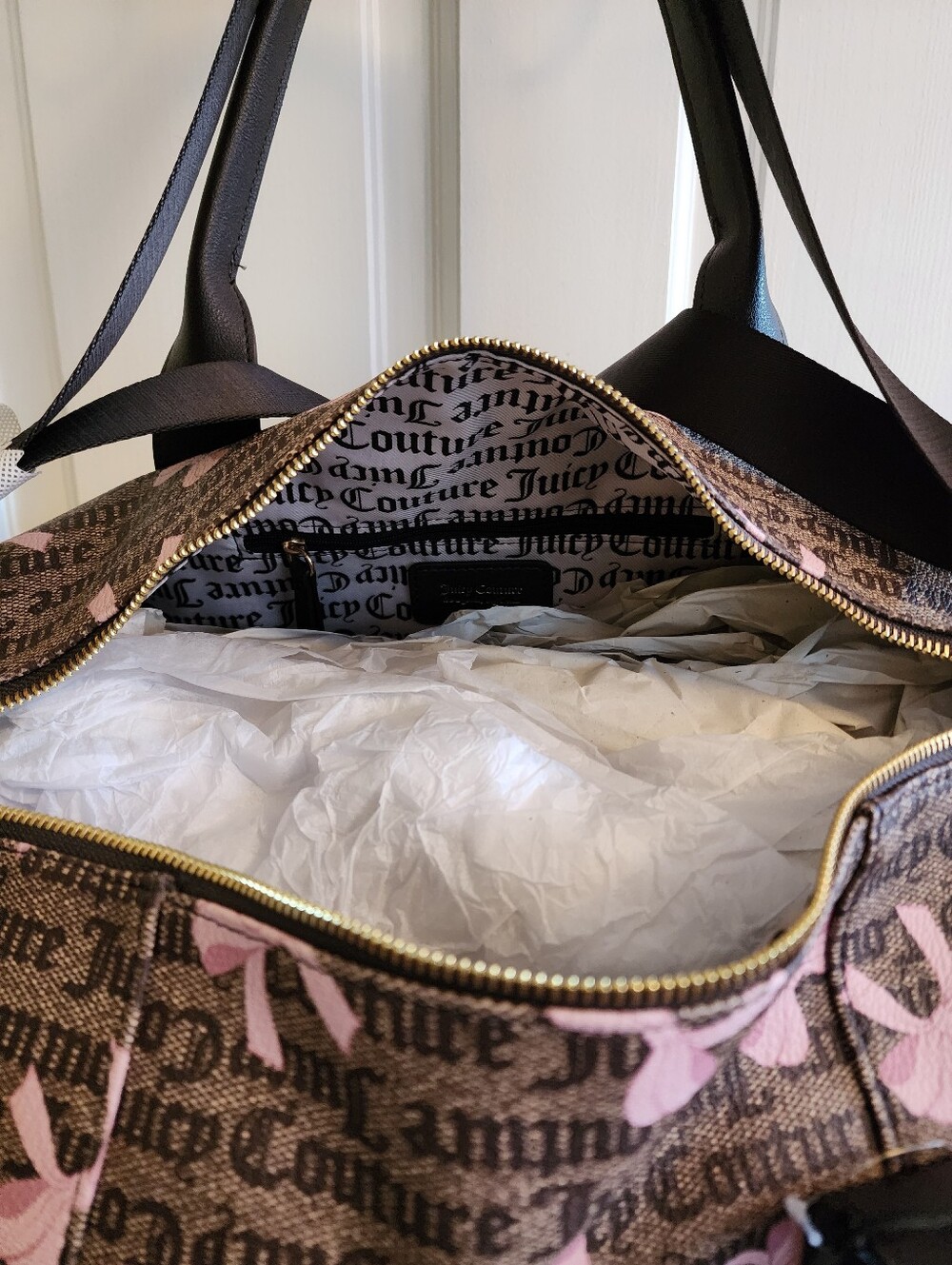 Juicy Couture Pink Bow Duffel Bag Tote Travel Luggage Weekender Simply Sweet New - Picture 5 of 6